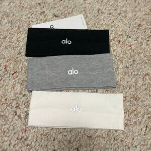 3 Alo headbands